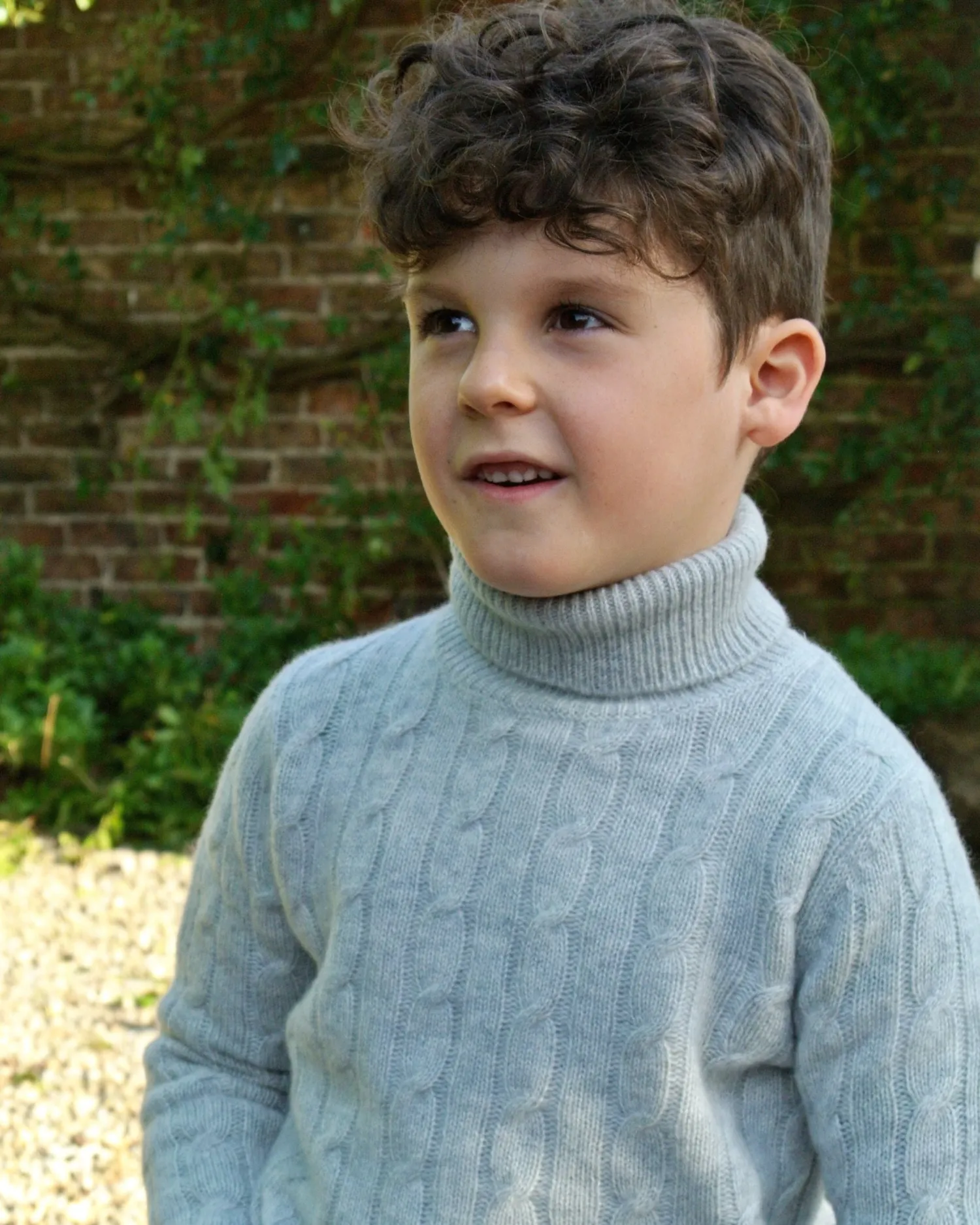 BOY N.Peal Boys*Boys Cable Turtle Neck Cashmere Sweater