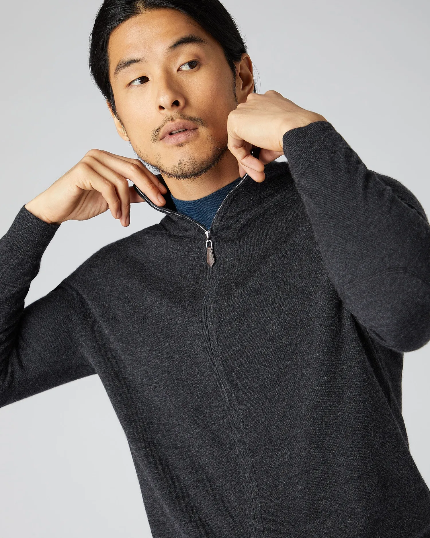 N.Peal Dark Grey | Fine Gauge Cashmere*Men's Hyde Fine Gauge Cashmere Full Zip Sweater