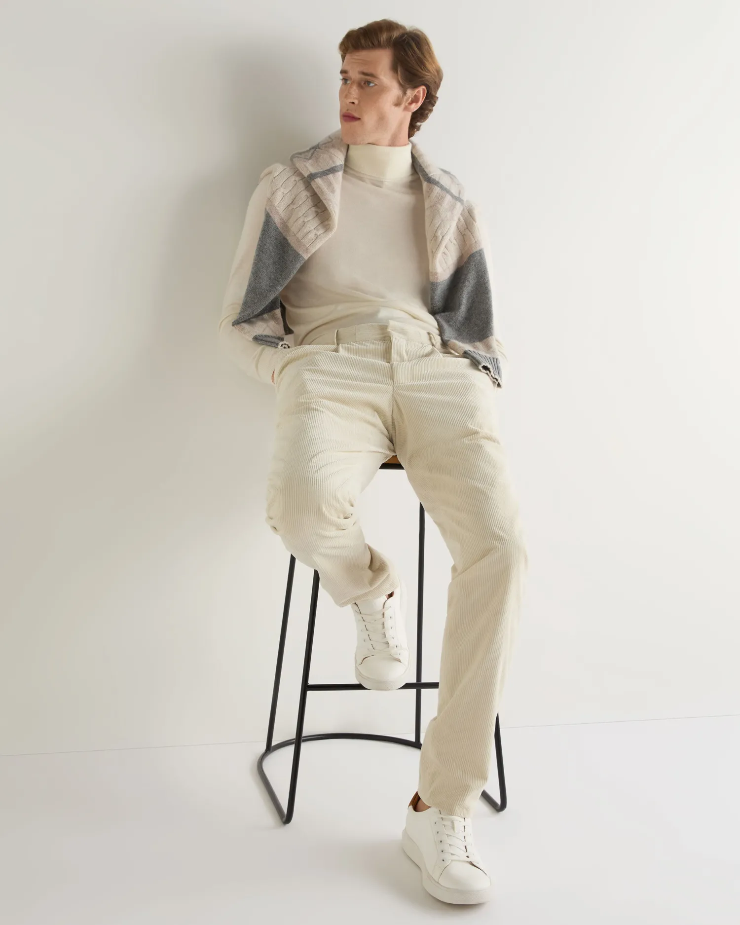 Women N.Peal White | White*Men's Pimlico Fine Gauge Cashmere Turtle Neck Sweater
