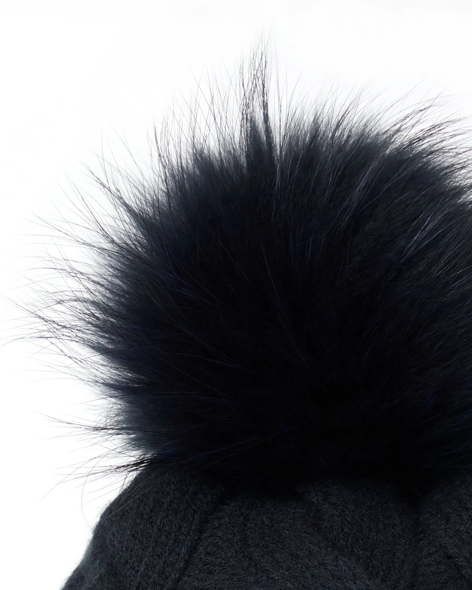 Women N.Peal Fur Trim Accessories | Hats*Unisex Chunky Cable Cashmere Hat With Pom