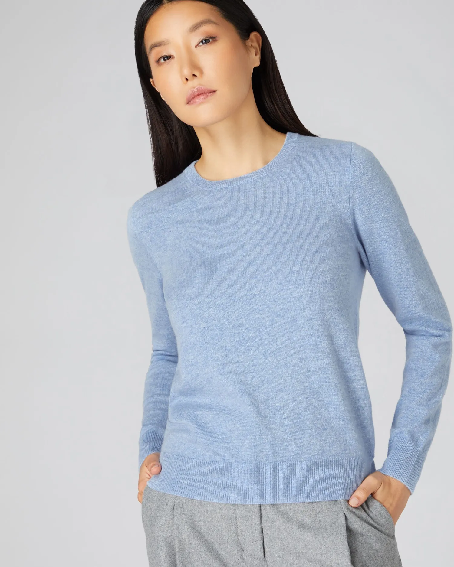Women N.Peal Blue | Classic Cashmere*Women's Evie Classic Round Neck Cashmere Sweater