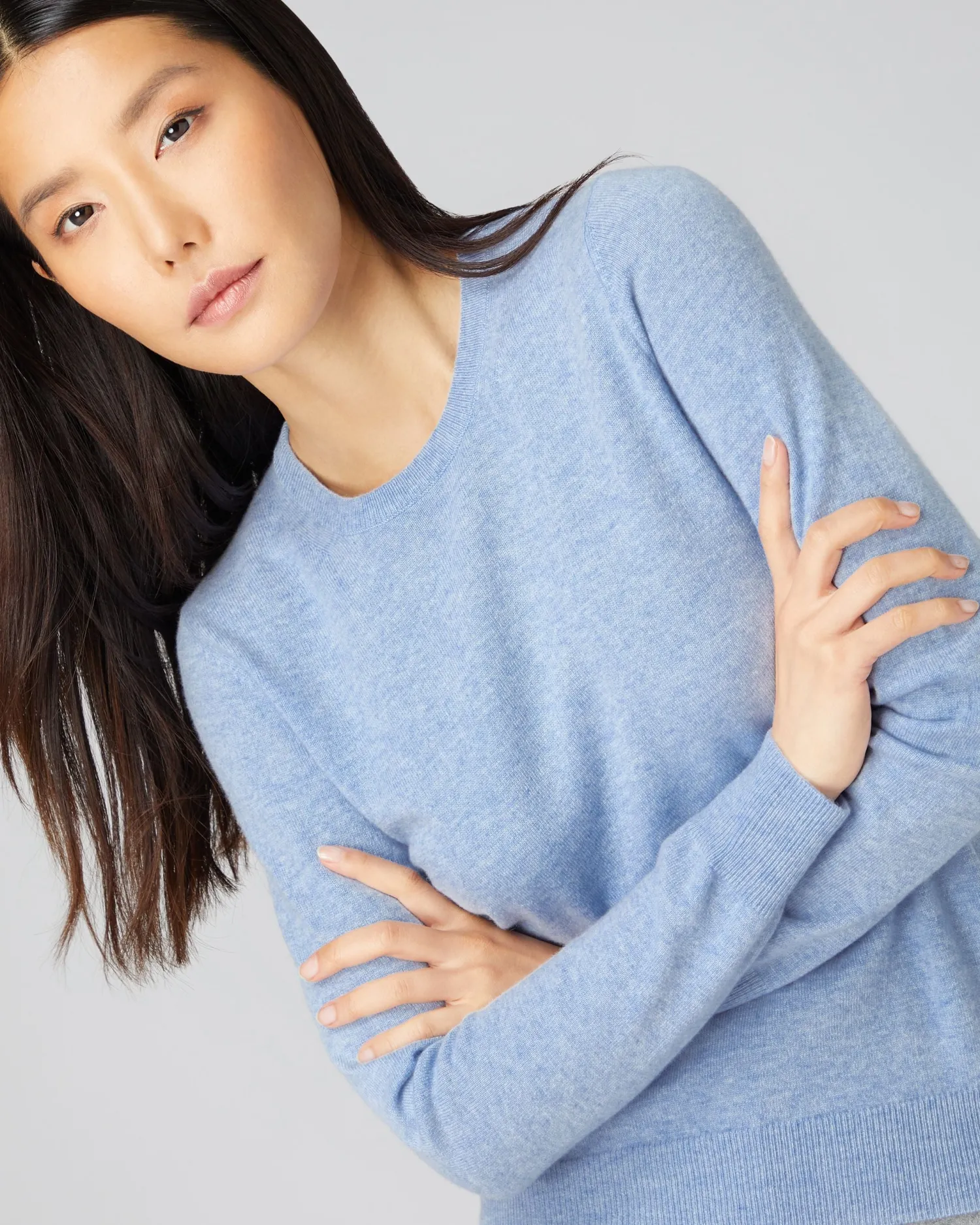 Women N.Peal Blue | Classic Cashmere*Women's Evie Classic Round Neck Cashmere Sweater