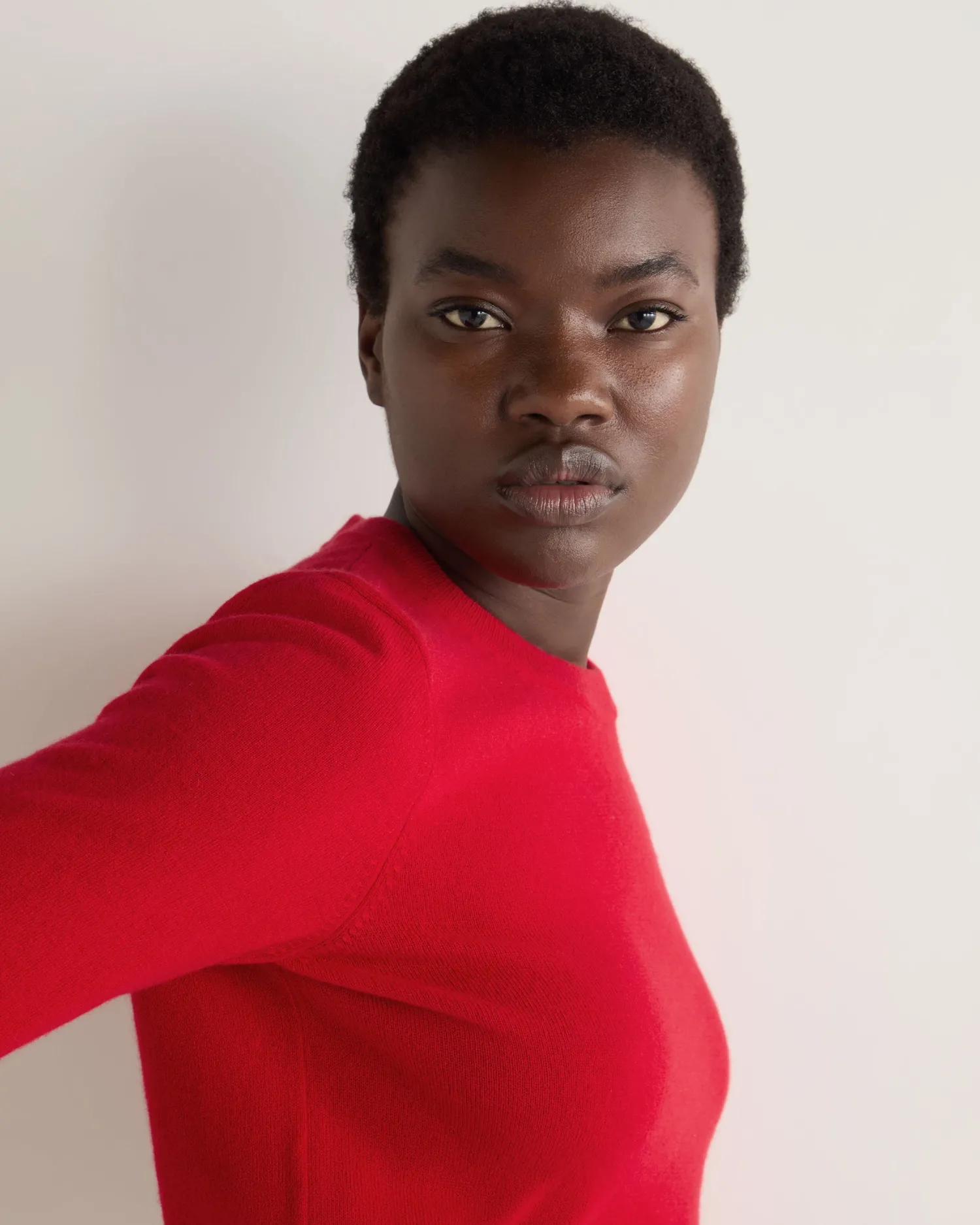 Women N.Peal Red | Organic Cashmere*Women's Hallie Round Neck Cashmere Sweater