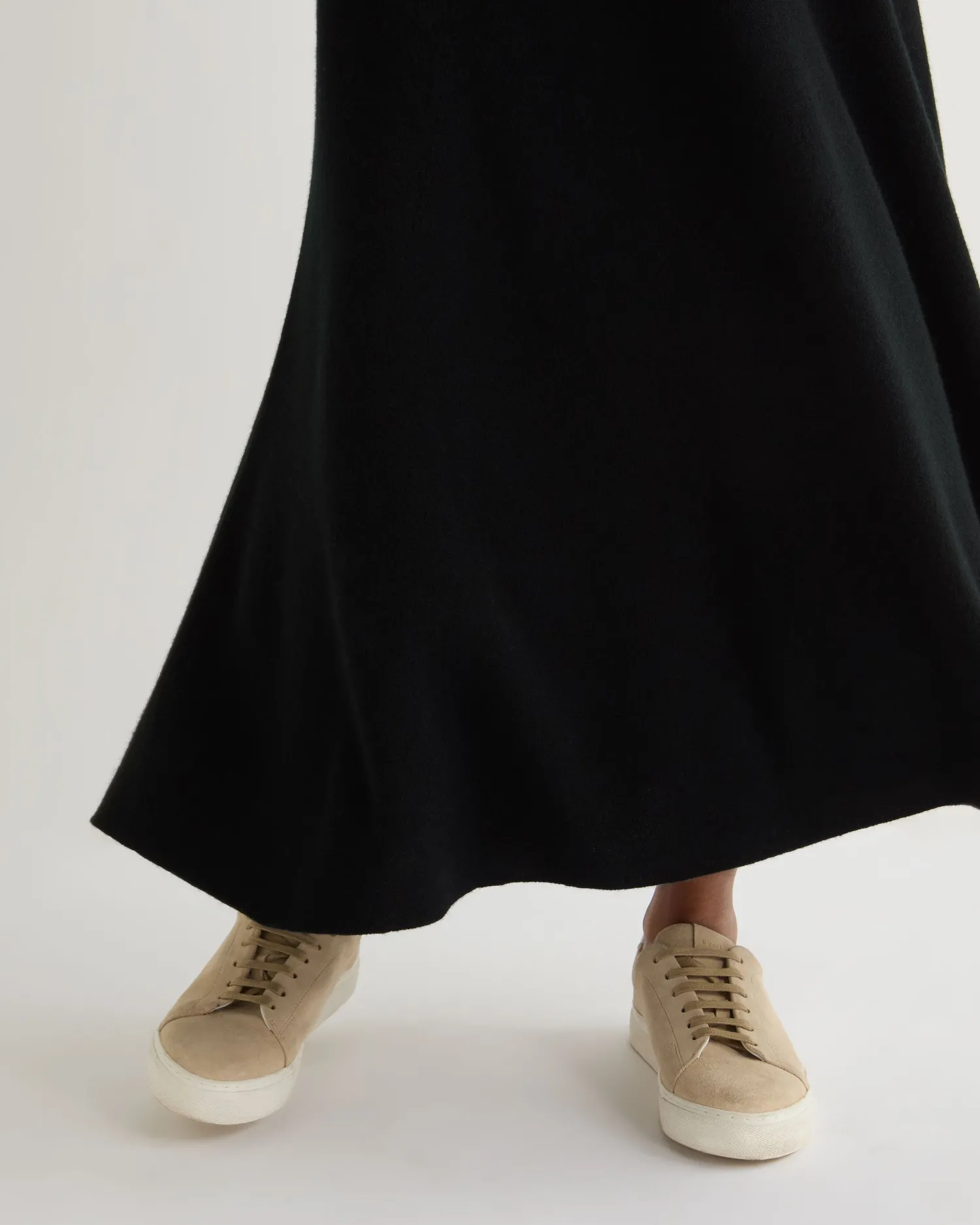 Women N.Peal Black | Textured Knits*Women's Long Rib Cashmere Skirt
