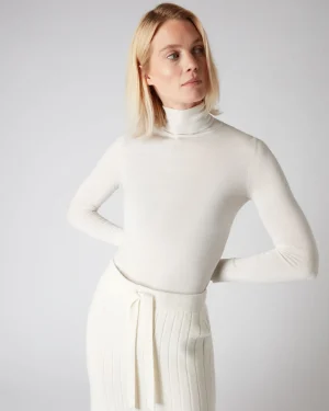 Women N.Peal White | Natural*Women's Margot Superfine Cashmere Turtle Neck Sweater