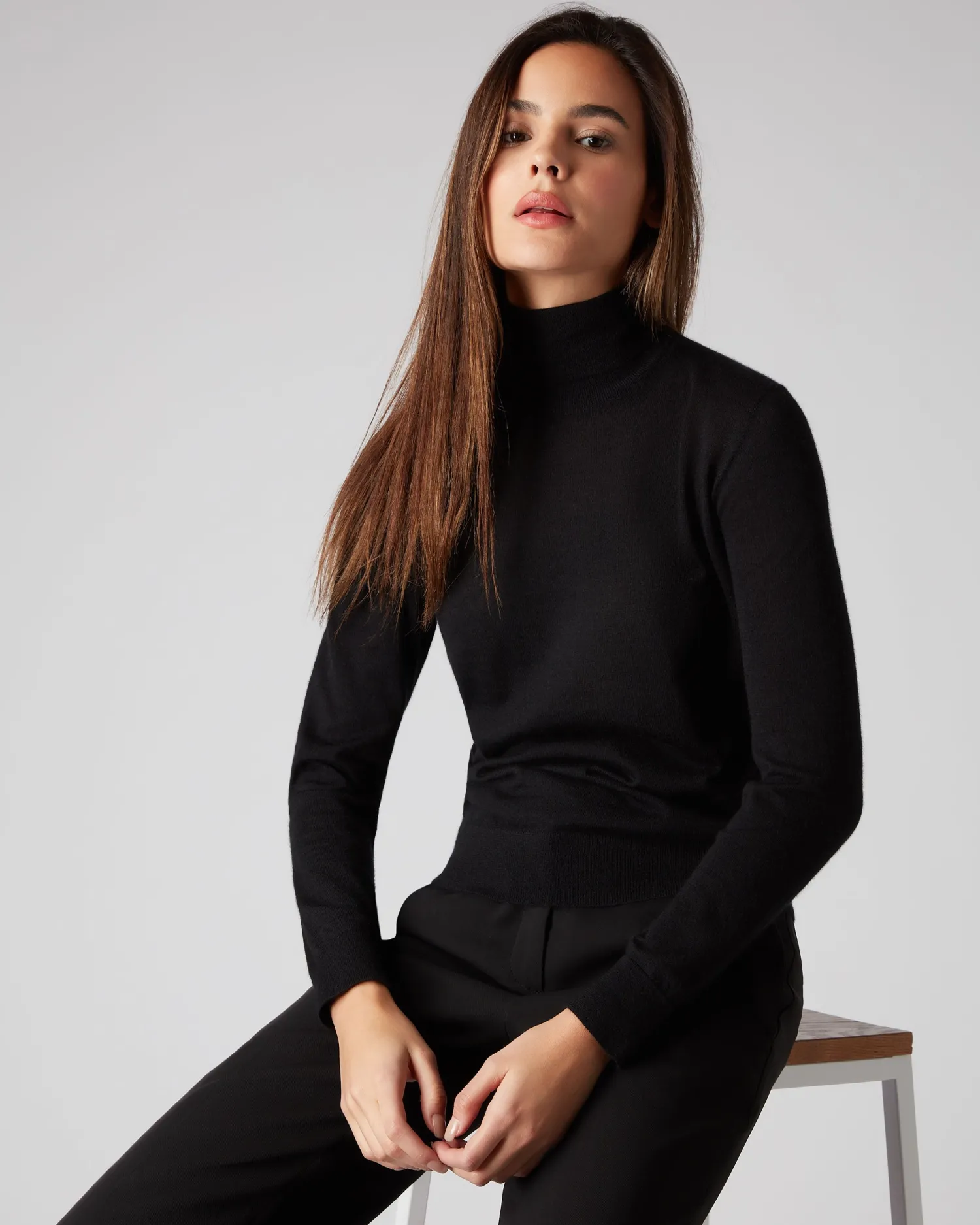 Women N.Peal Black | Superfine Cashmere*Women's Margot Superfine Cashmere Turtle Neck Sweater