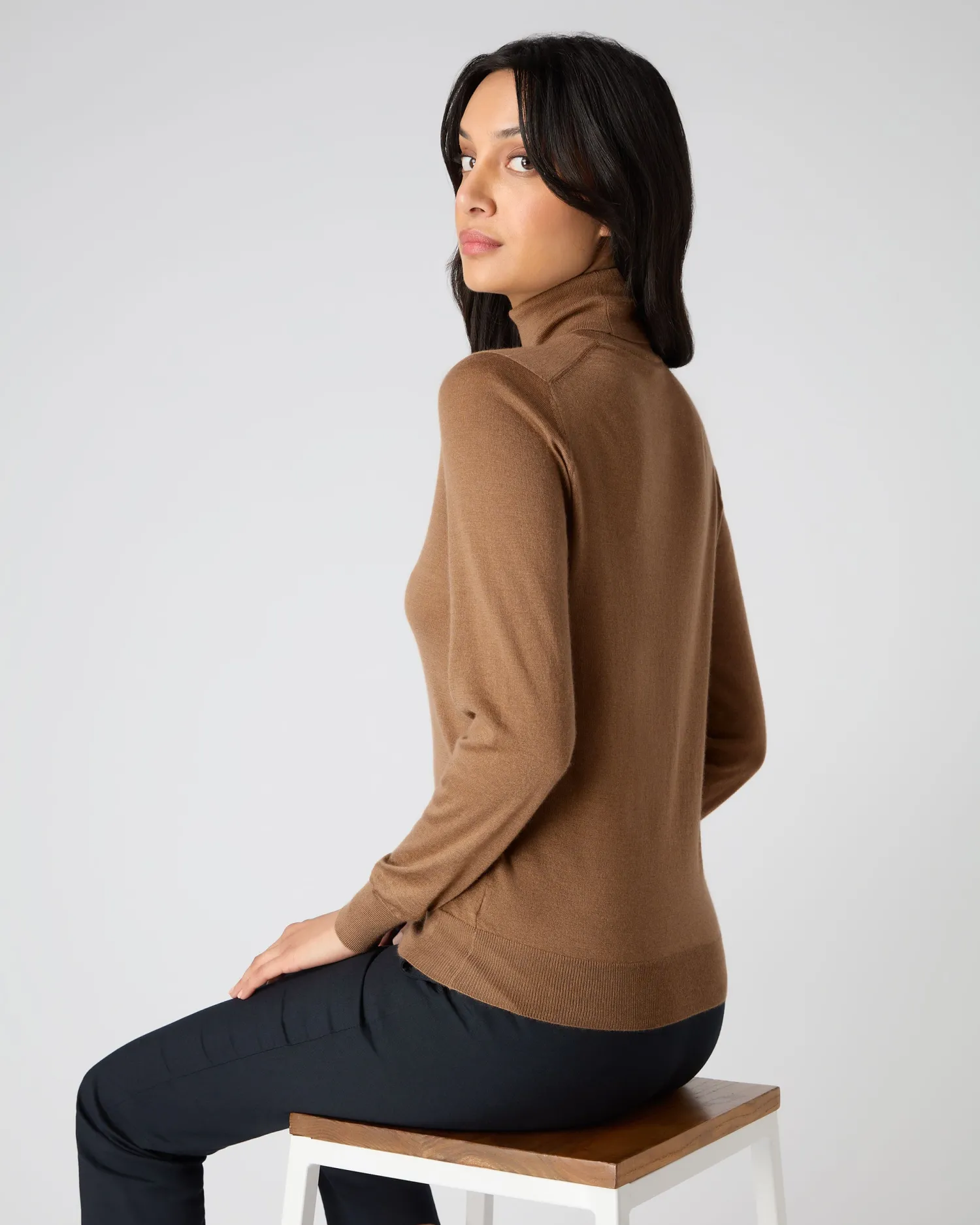 Women N.Peal Brown | Superfine Cashmere*Women's Margot Superfine Cashmere Turtle Neck Sweater