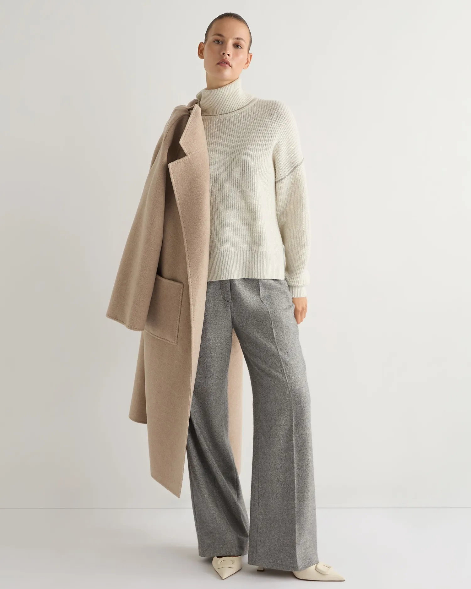 Women N.Peal Natural | Light Grey*Women's Metal Trim Turtle Neck Cashmere Sweater With Lurex