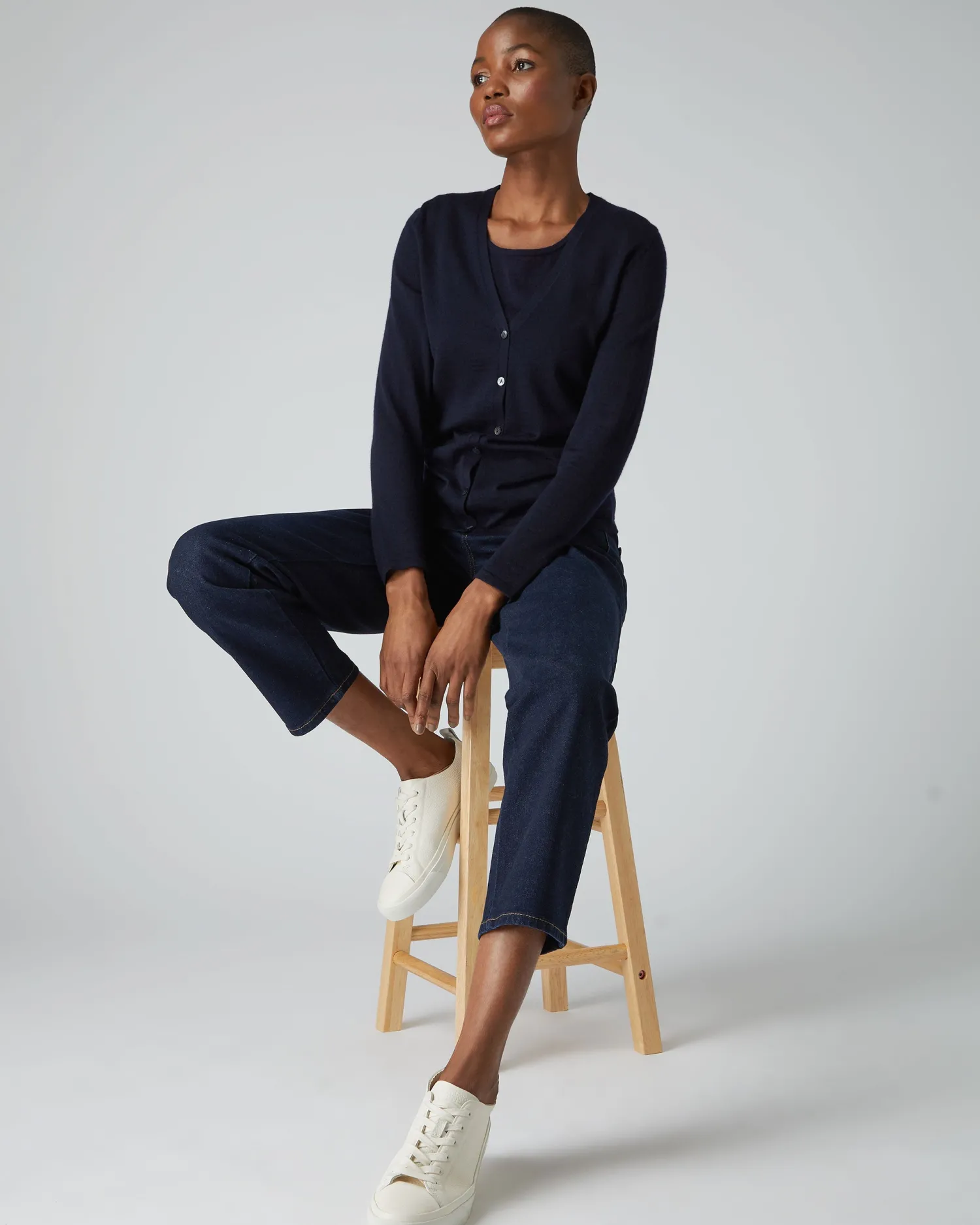 Women N.Peal Navy | Blue*Women's Mia Superfine Cashmere V Neck Cardigan