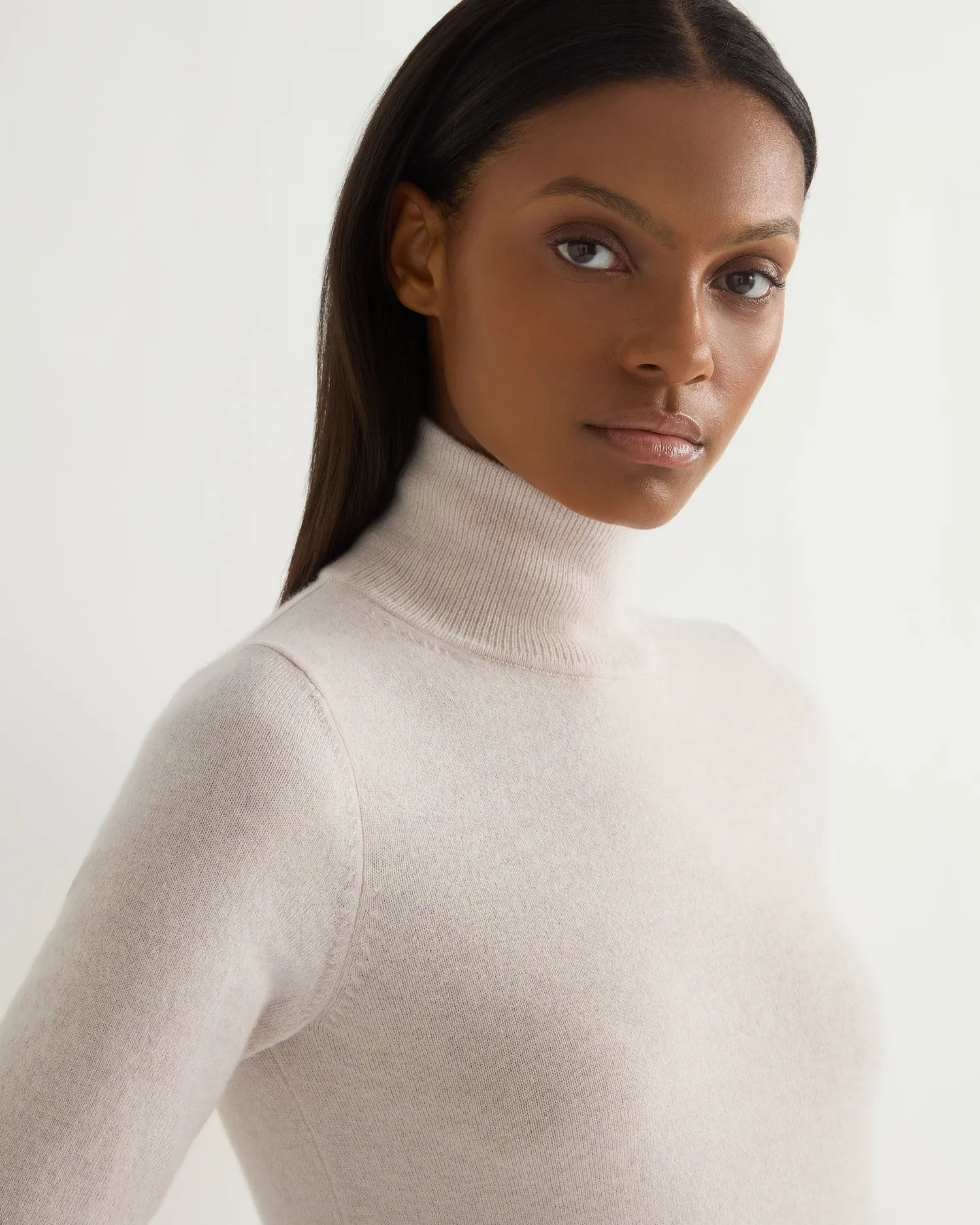 Women N.Peal White | Natural*Women's Mock Neck Cashmere T-Shirt