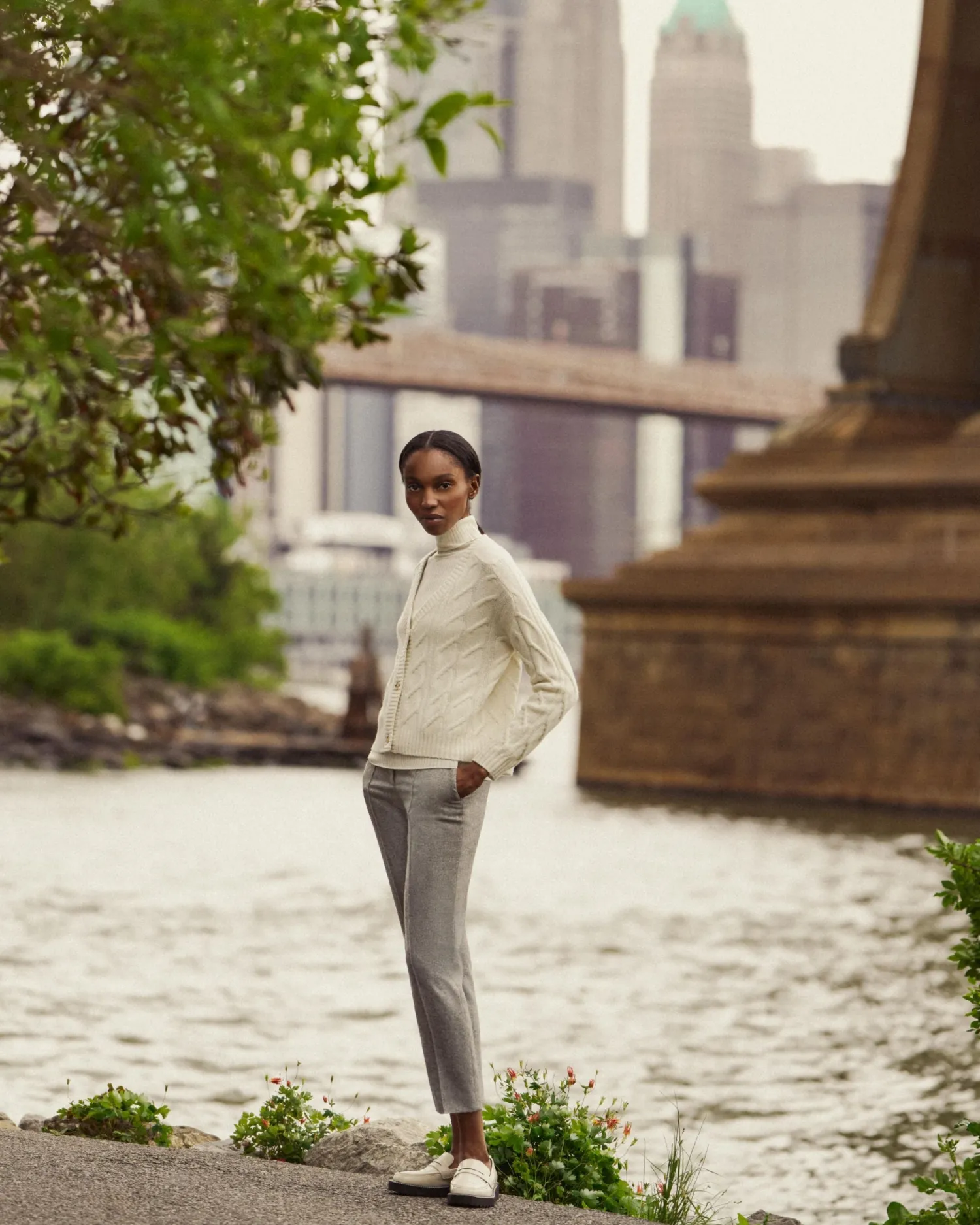 Women N.Peal White | Natural*Women's Superfine Cashmere Ribbed Turtle Neck Sweater