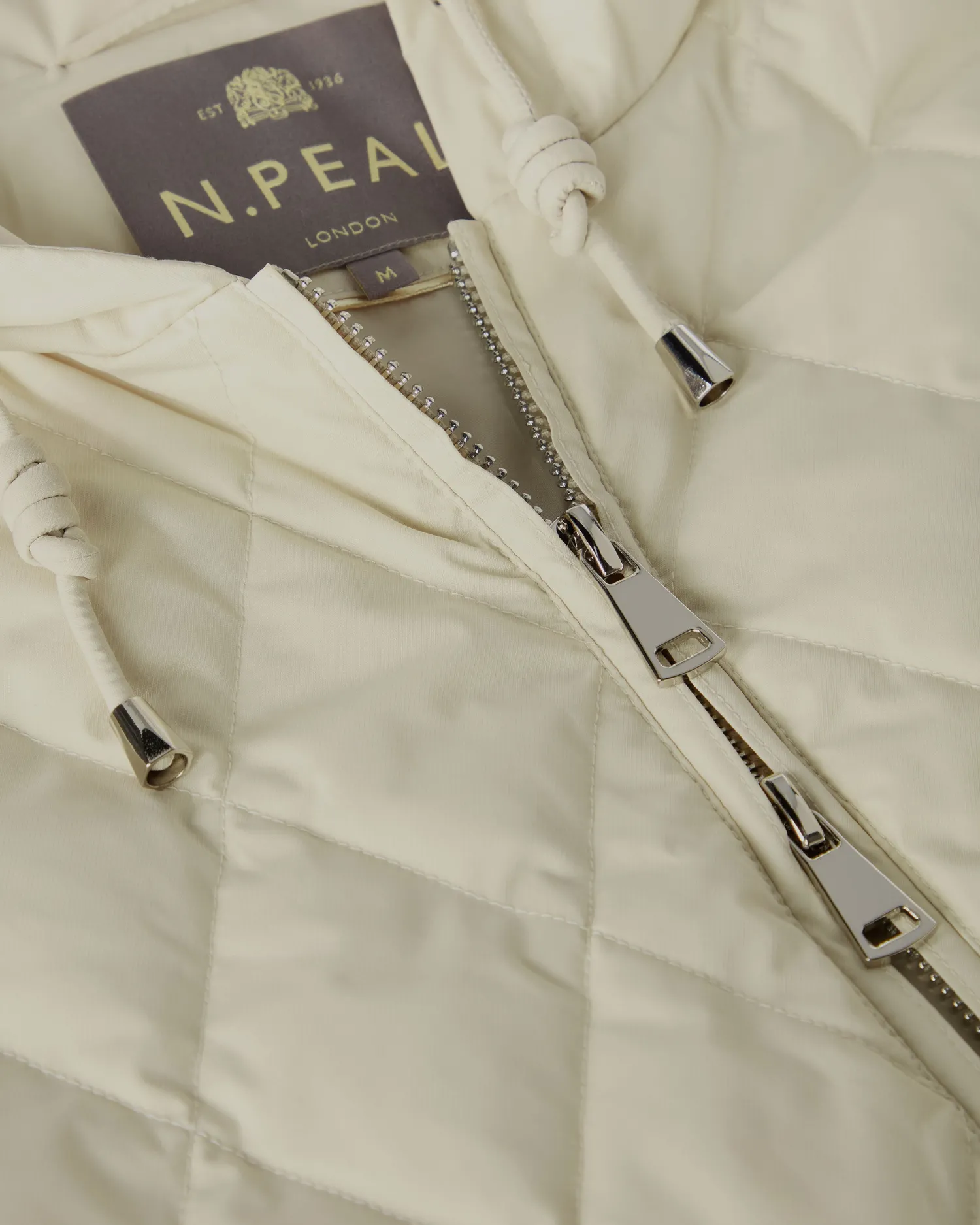 Women N.Peal White | Woven Collection*Women's Tara Down Gilet